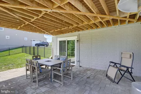Exterior - 558 Spring Hollow Dr, Middletown, DE 19709 photo 10 of 13