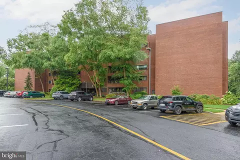614 Unit Loveville Rd #E1F, Hockessin, DE 19707