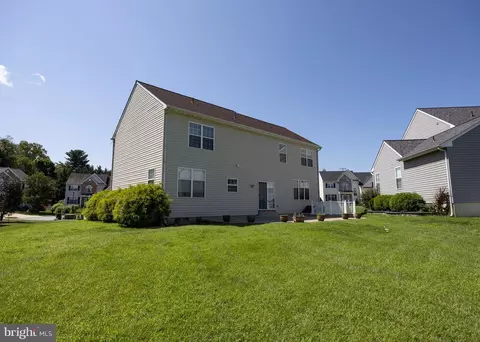 Exterior - 3 Foxfield Ct, Bear, DE 19701 photo 5 of 10