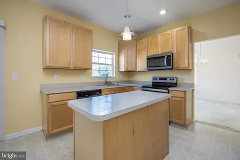 Kitchen - 3 Foxfield Ct, Bear, DE 19701 photo 7 of 7