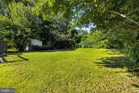 Exterior - 18 Defoe Cir, Newark, DE 19702 photo 3 of 3
