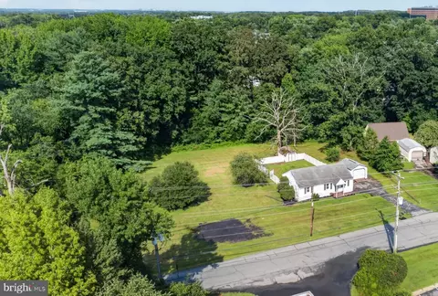 View/Area - 927 Old Harmony Rd, Newark, DE 19713 photo 1 of 2