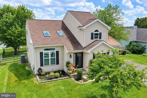 Exterior - 346 E Harvest Ln, Middletown, DE 19709 photo 1 of 3
