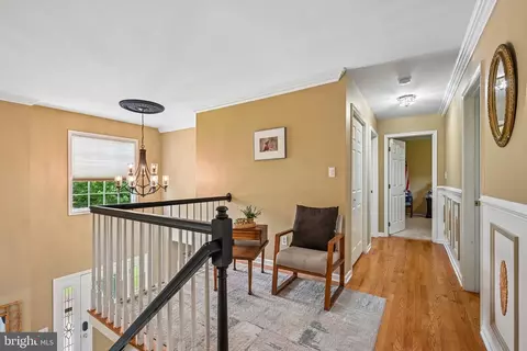 Entry Way - 10 Steffie Dr, Bear, DE 19701 photo 3 of 4
