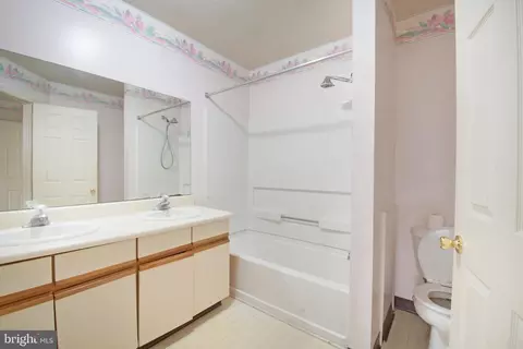 Bath - 106 Newton Dr, Bear, DE 19701 photo 2 of 3