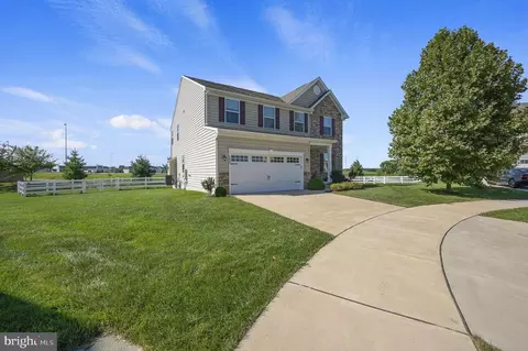Exterior - 2003 Ferwig Ct, Middletown, DE 19709 photo 2 of 4