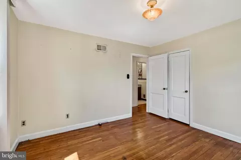Bedroom - 5 Devon Rd, Wilmington, DE 19809 photo 2 of 7