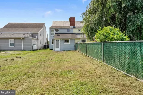 Exterior - 129 E Main St, Middletown, DE 19709 photo 4 of 5