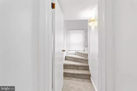 Entry Way - 129 E Main St, Middletown, DE 19709 photo 7 of 7