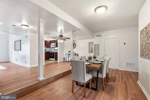 Dining - 1 Pebble Pl, Newark, DE 19702 photo 1 of 4