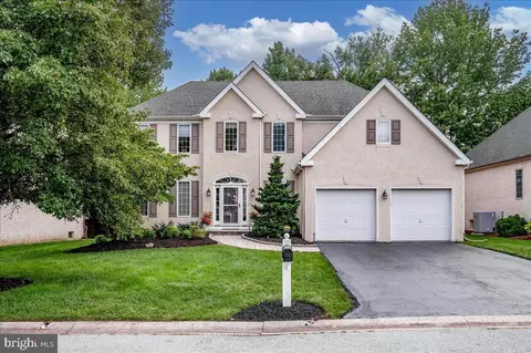 11 Kendall Ct, Wilmington, DE 19803