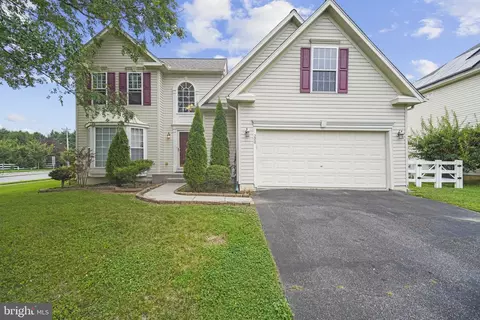 200 Drawyers Dr, Middletown, DE 19709