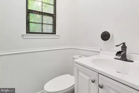 Bath - 737 Fox Chase Cir, Bear, DE 19701 photo 1 of 2