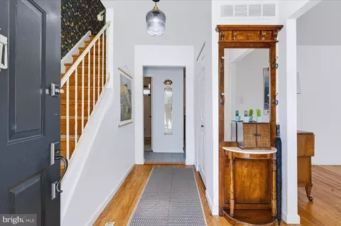 3329 Silverside Rd, Wilmington, DE 19810