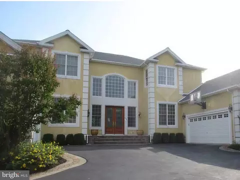 130 W Trotter Dr W, Wilmington, DE 19810
