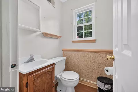 Entry Way - 431 Nilsen Rd, Bear, DE 19701 photo 6 of 6