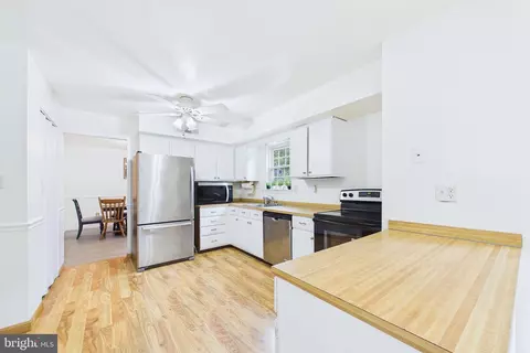 Kitchen - 431 Nilsen Rd, Bear, DE 19701 photo 1 of 2