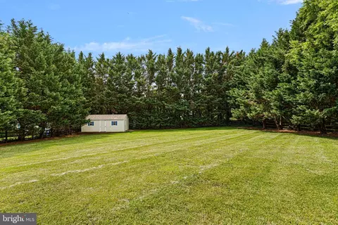 Exterior - 206 W Thomas Ct, Middletown, DE 19709 photo 4 of 5