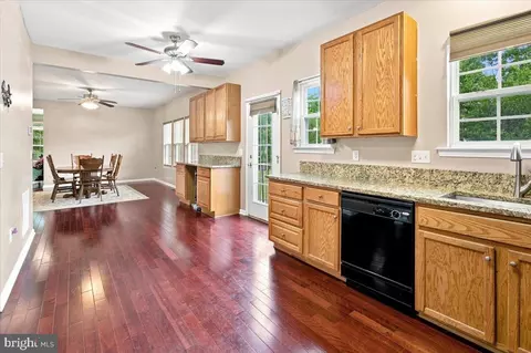 Kitchen - 268 Ann Dr, Middletown, DE 19709 photo 2 of 2