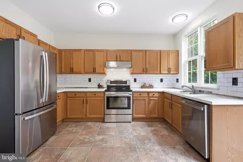 Kitchen - 30 Brittany Ln, Bear, DE 19701 photo 1 of 3