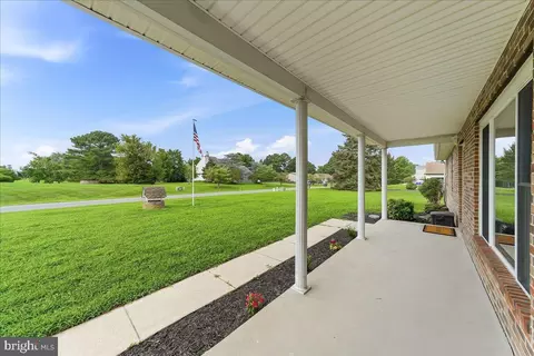 111 Sycamore Ln, Townsend, DE 19734 photo 2