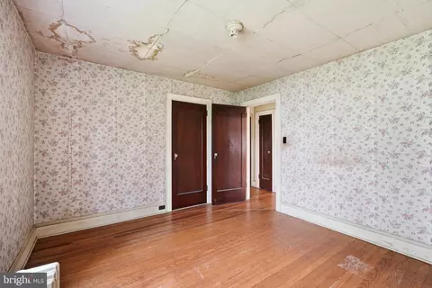 Bedroom - 117 Main St, Townsend, DE 19734 photo 3 of 6