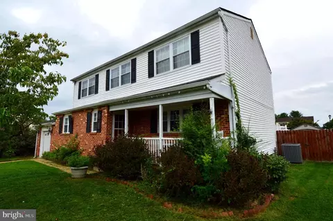 Exterior - 35 Valley Forge Ct, Newark, DE 19702 photo 2 of 2