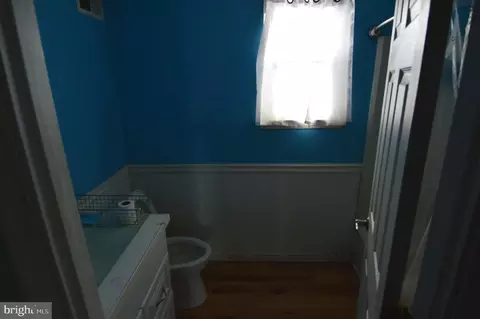 Entry Way - 35 Valley Forge Ct, Newark, DE 19702 photo 3 of 3