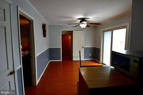 Entry Way - 35 Valley Forge Ct, Newark, DE 19702 photo 1 of 3