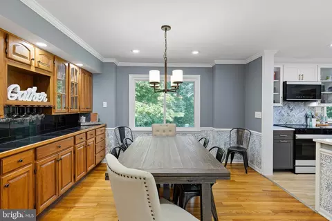 Dining - 805 Rock Ln, Newark, DE 19713 photo 1 of 3