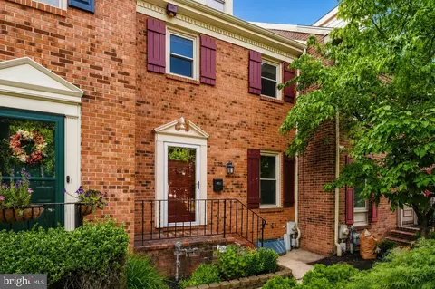 1125 N Broom St, Wilmington, DE 19806
