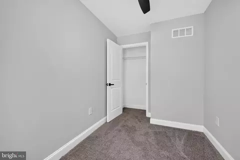 Entry Way - 809 E Seventh St, Wilmington, DE 19801 photo 10 of 13
