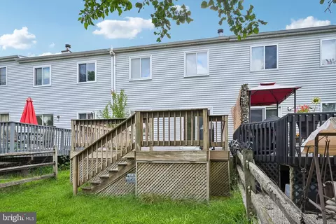 Exterior - 8 Orourke Ct, Newark, DE 19702 photo 4 of 6