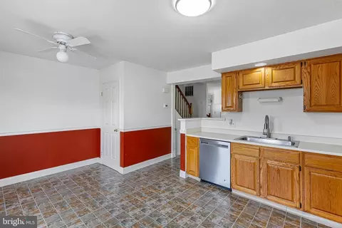 Entry Way - 654 Corsica Ave, Bear, DE 19701 photo 1 of 3