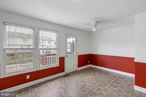 Entry Way - 654 Corsica Ave, Bear, DE 19701 photo 2 of 3