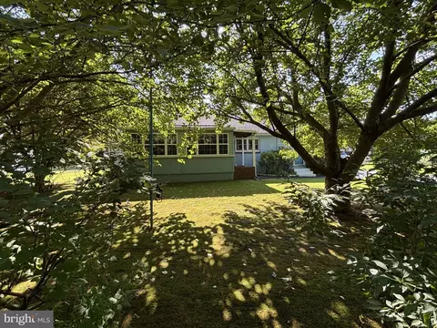 7 Pine Tree Ln, Townsend, DE 19734 photo 4
