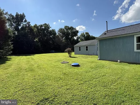 7 Pine Tree Ln, Townsend, DE 19734 photo 8