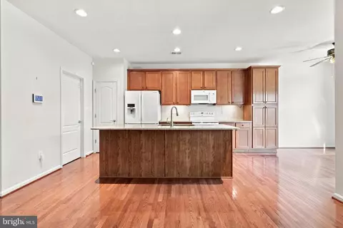 Kitchen - 631 Red Maple Rd, Middletown, DE 19709 photo 4 of 4