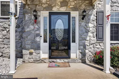 Entry Way - 1 Foxfield Ct, Bear, DE 19701 photo 1 of 16