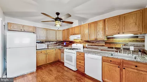 Kitchen - 24 Windflower Dr, Newark, DE 19711 photo 1 of 1
