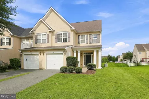 Exterior - 161 Springfield Cir, Middletown, DE 19709 photo 3 of 3
