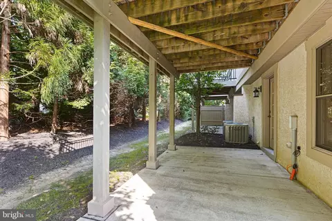 Exterior - 106 Sutton Way, Newark, DE 19711 photo 3 of 3