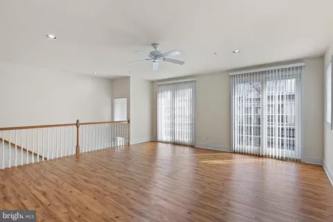 Living - 106 Sutton Way, Newark, DE 19711 photo 1 of 8
