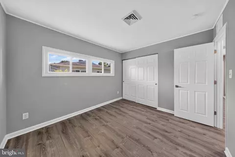 Entry Way - 71 Mercer Dr, Newark, DE 19713 photo 11 of 15