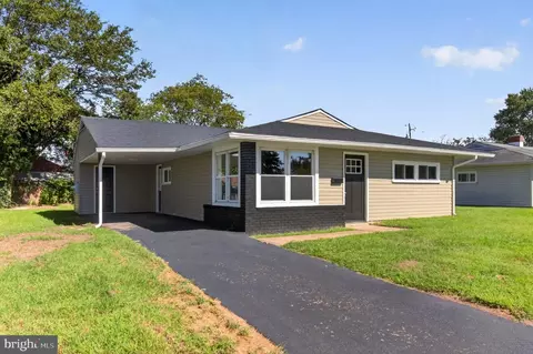 Exterior - 71 Mercer Dr, Newark, DE 19713 photo 3 of 12