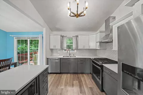 Kitchen - 206 Macduff Rd, Newark, DE 19711 photo 1 of 4