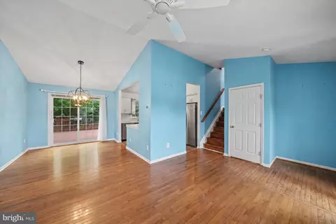 Entry Way - 206 Macduff Rd, Newark, DE 19711 photo 2 of 3
