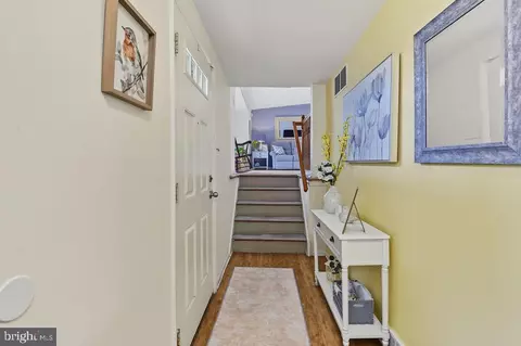 Entry Way - 29 E Cherokee Dr, Newark, DE 19713 photo 1 of 1