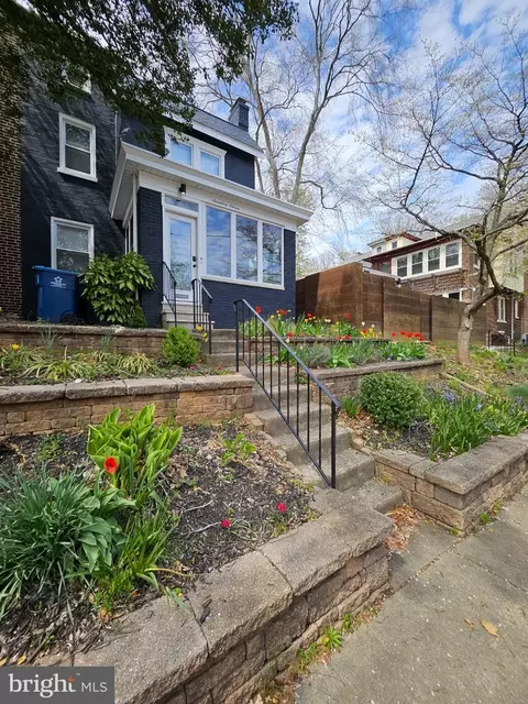1711 N Broom St, Wilmington, DE 19806