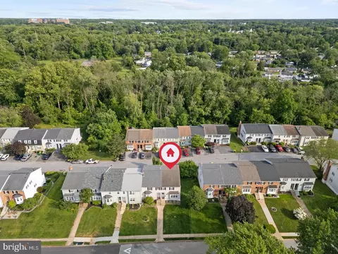View/Area - 128 E Green Valley Cir, Newark, DE 19711 photo 1 of 2